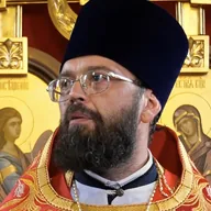 Отец Дмитрий